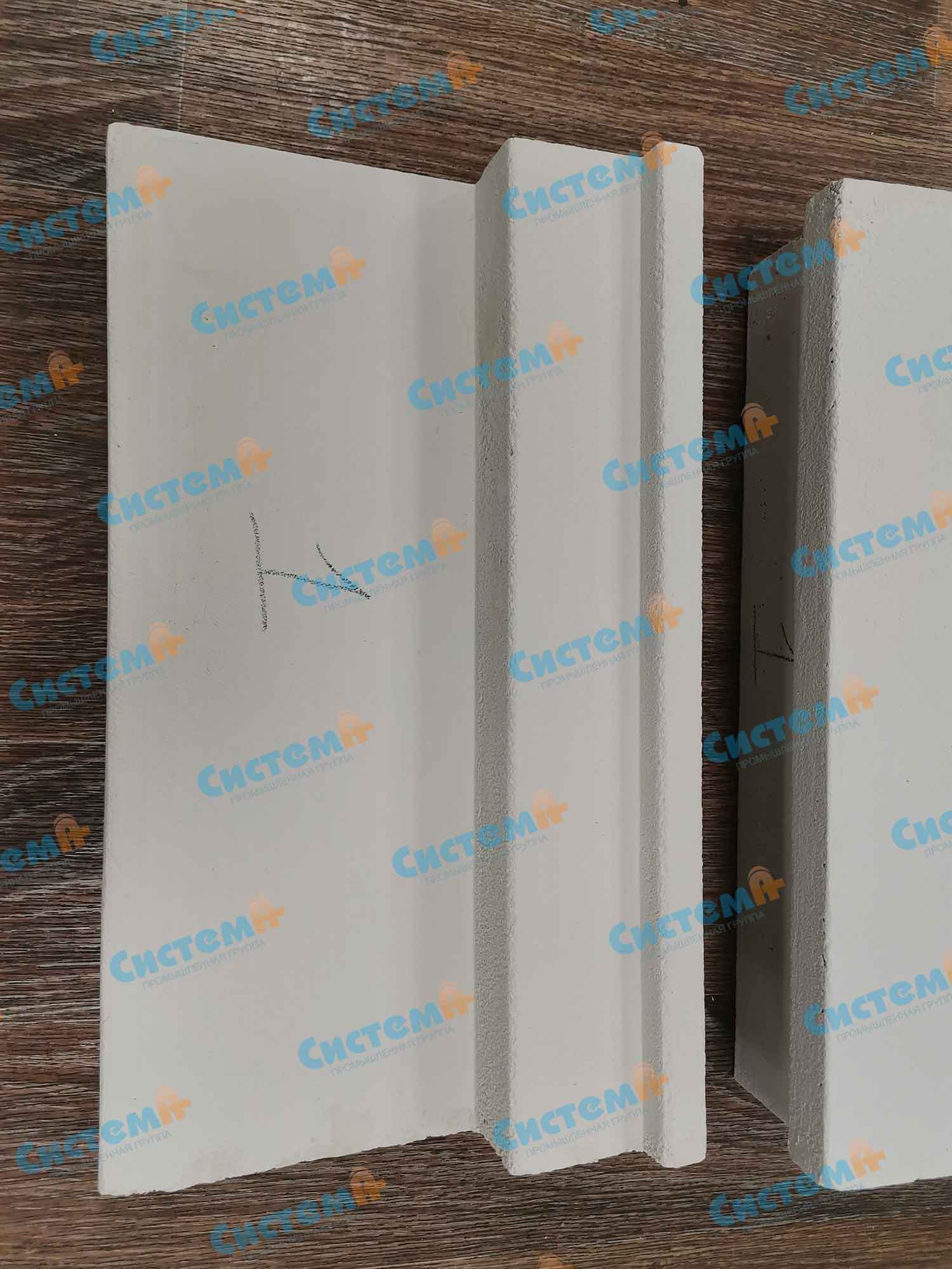 Минераловатные карнизы для жилого дома